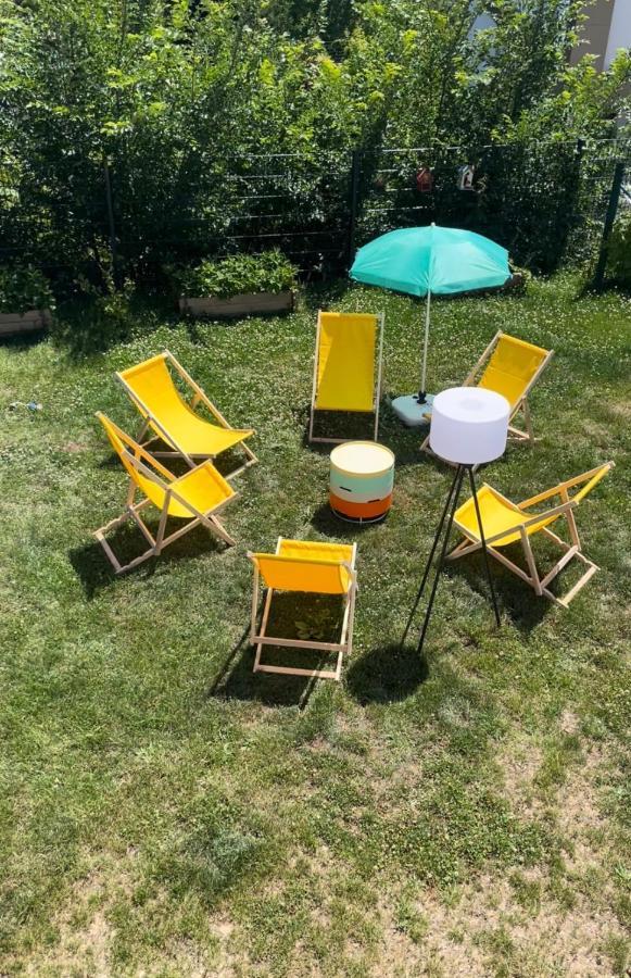 Mayen, Im Mohren, Privatzimmer Nr1, Waldrand, Nahe Nurburgring & Burg Eltz, Gemeinschaftsbad Kültér fotó